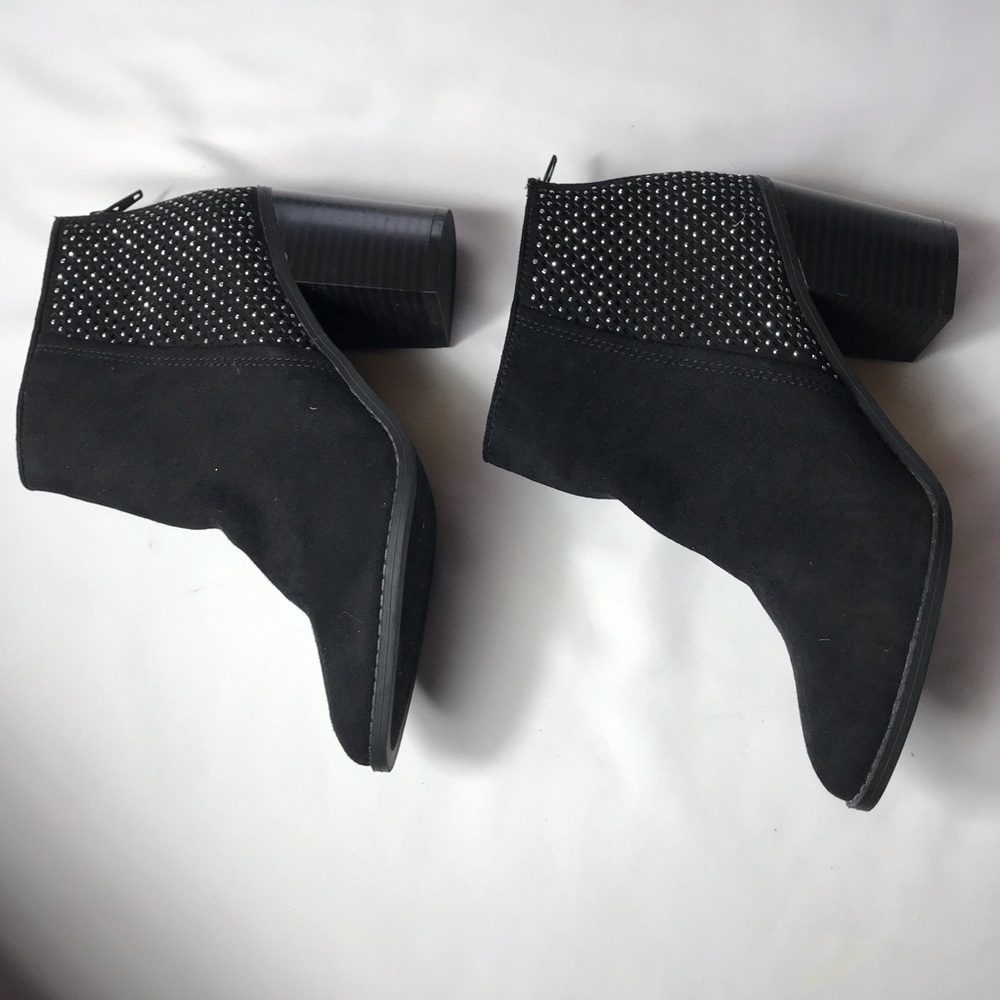 Madden ankle black boots Sz 8